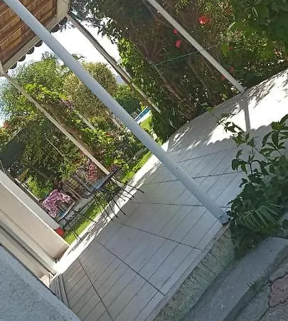 Yazlik Dubleks Apartment *